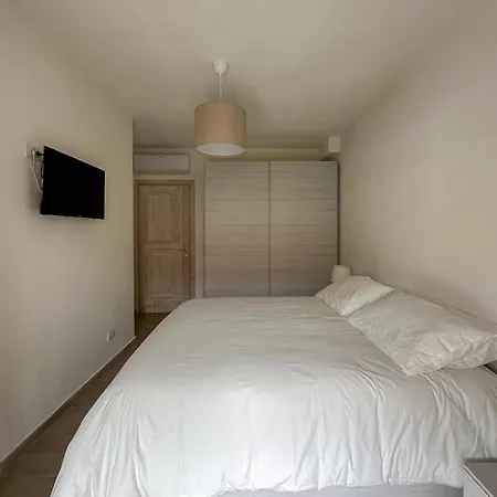 Apartment Sweet Serenity